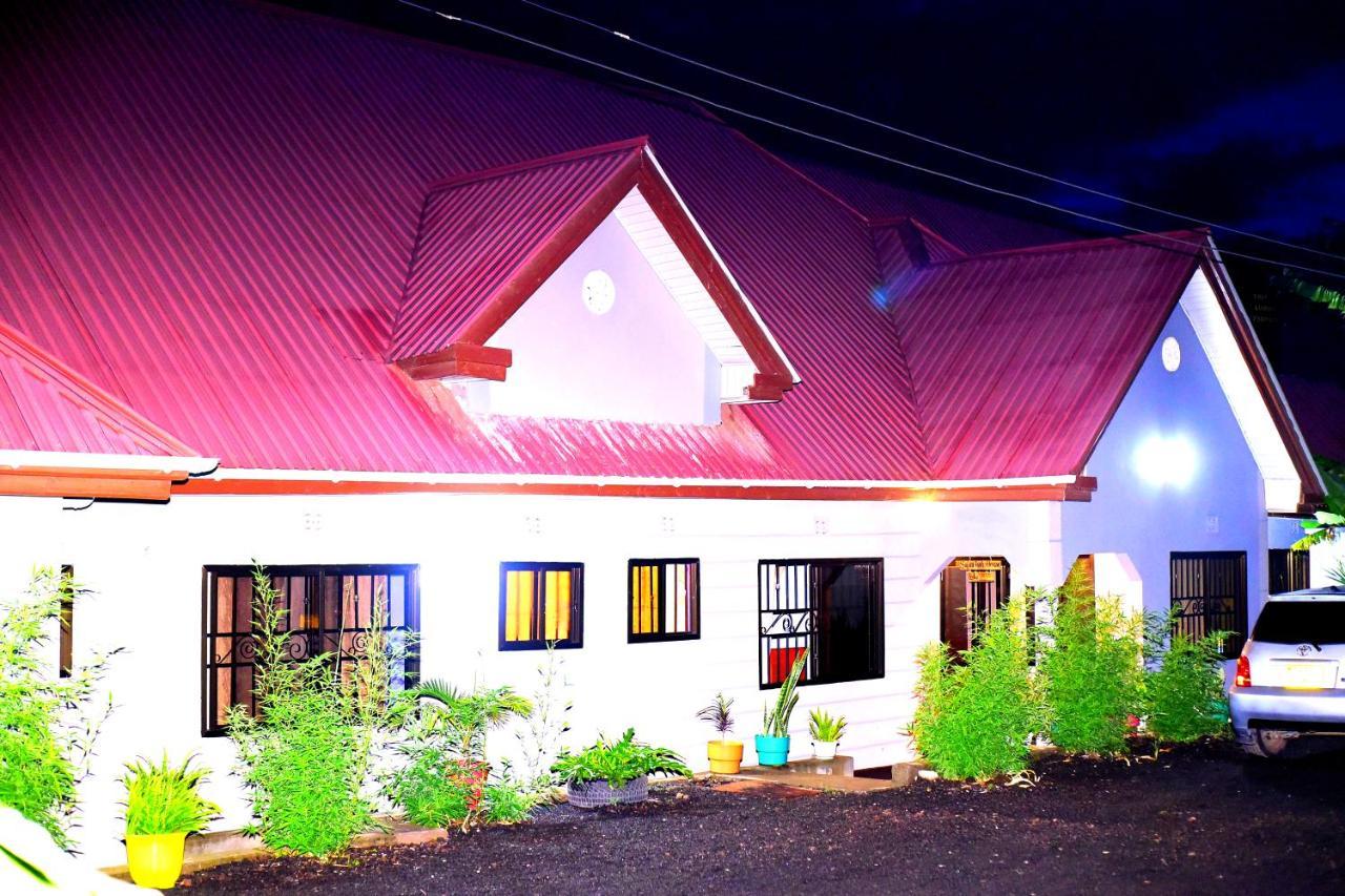 مبيت وإفطار أروشا Safari Park House المظهر الخارجي الصورة