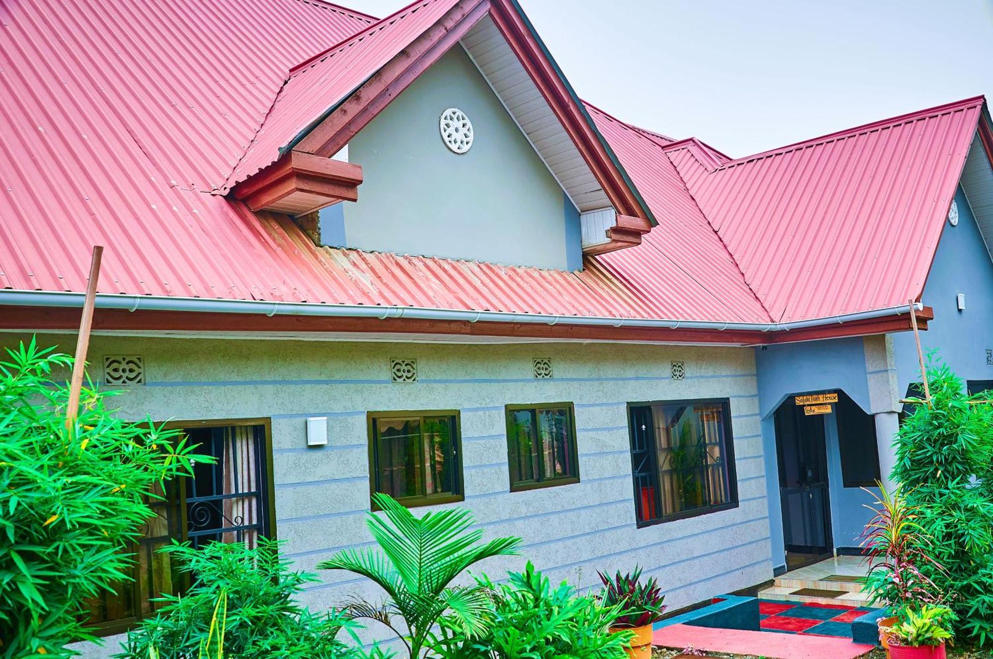 مبيت وإفطار أروشا Safari Park House المظهر الخارجي الصورة